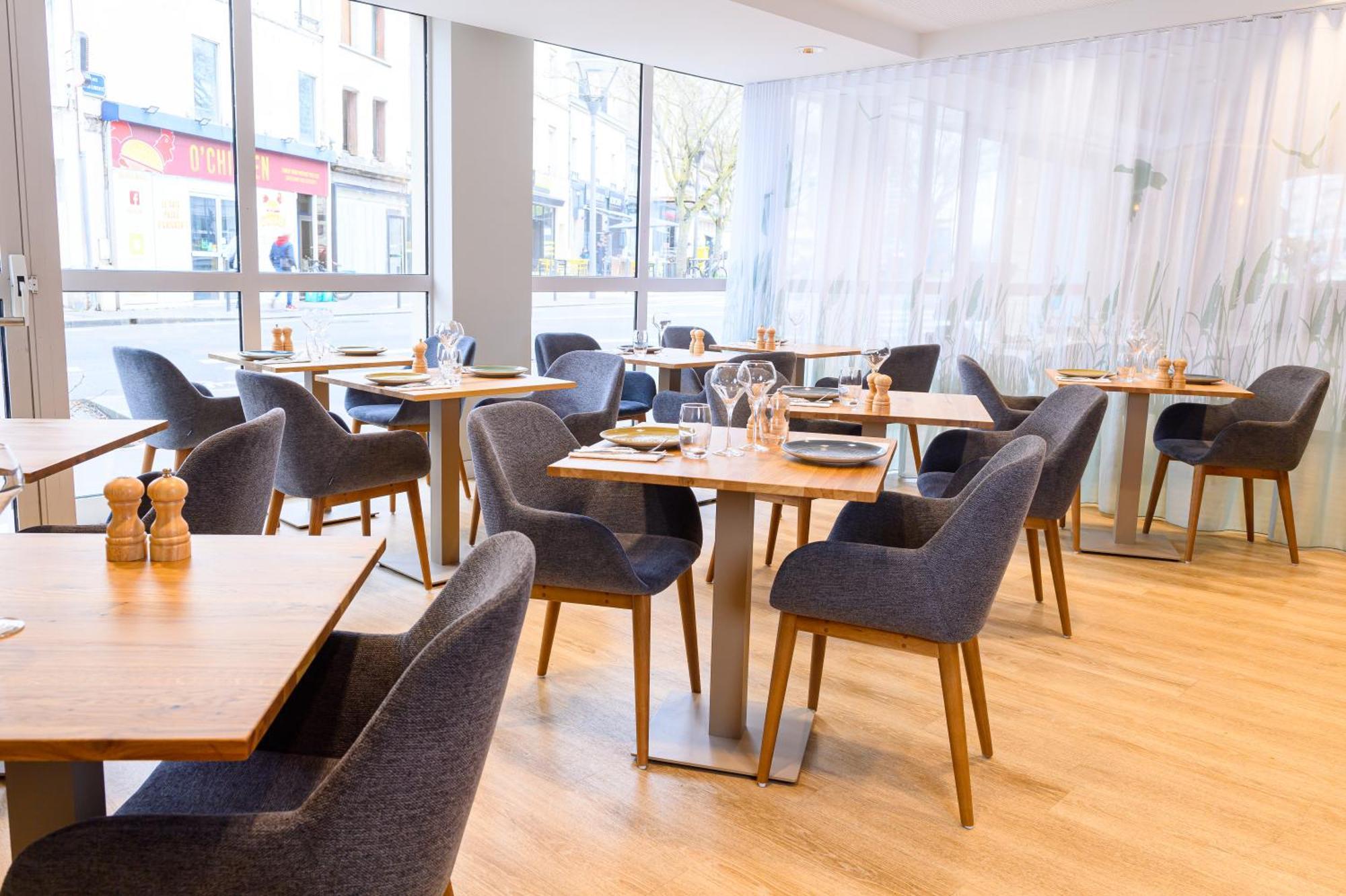 Ibis Styles Tours Centre Hotell Eksteriør bilde