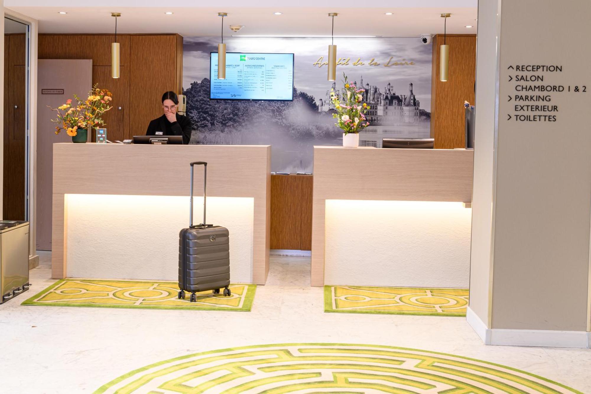 Ibis Styles Tours Centre Hotell Eksteriør bilde