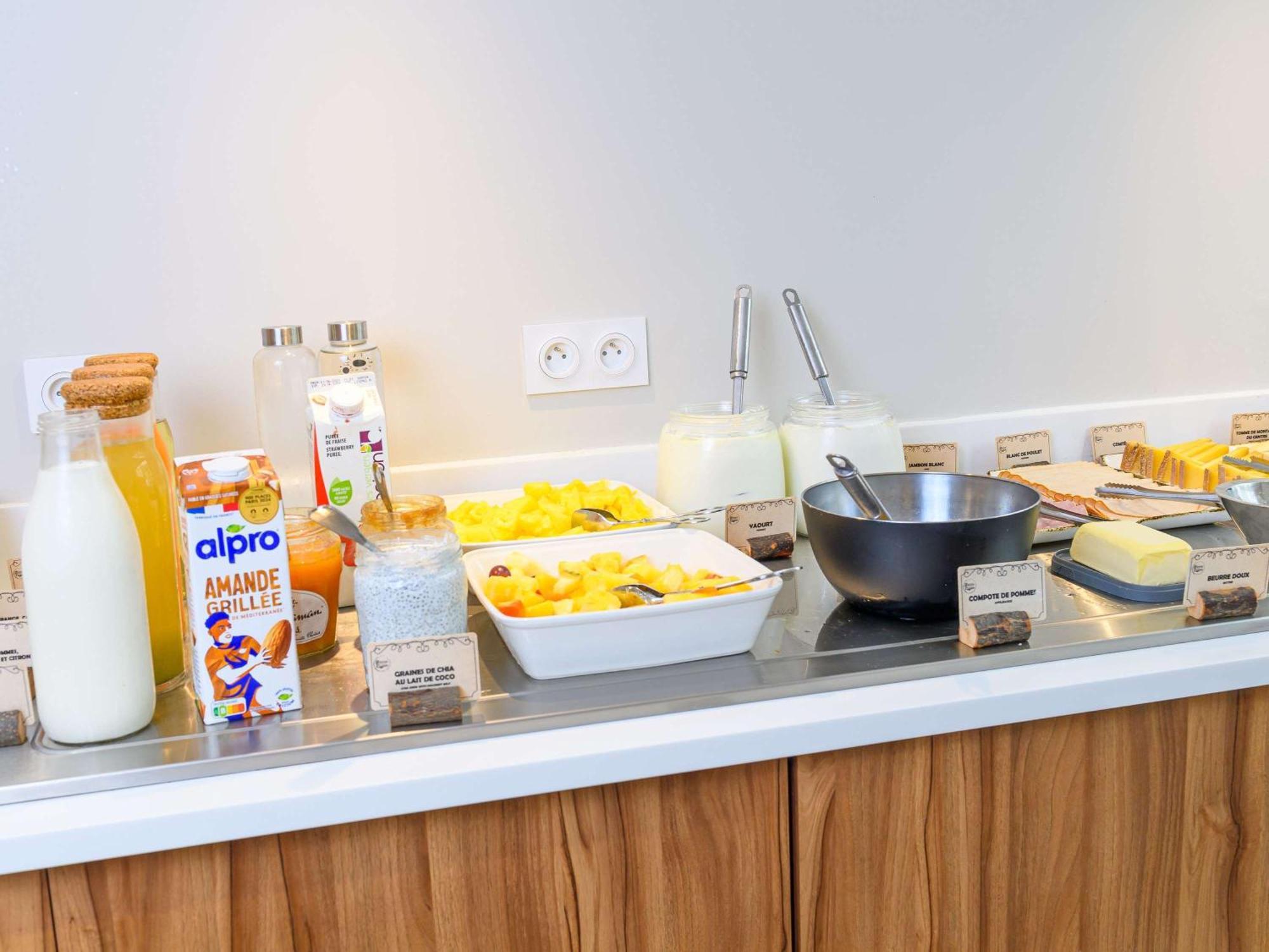 Ibis Styles Tours Centre Hotell Eksteriør bilde