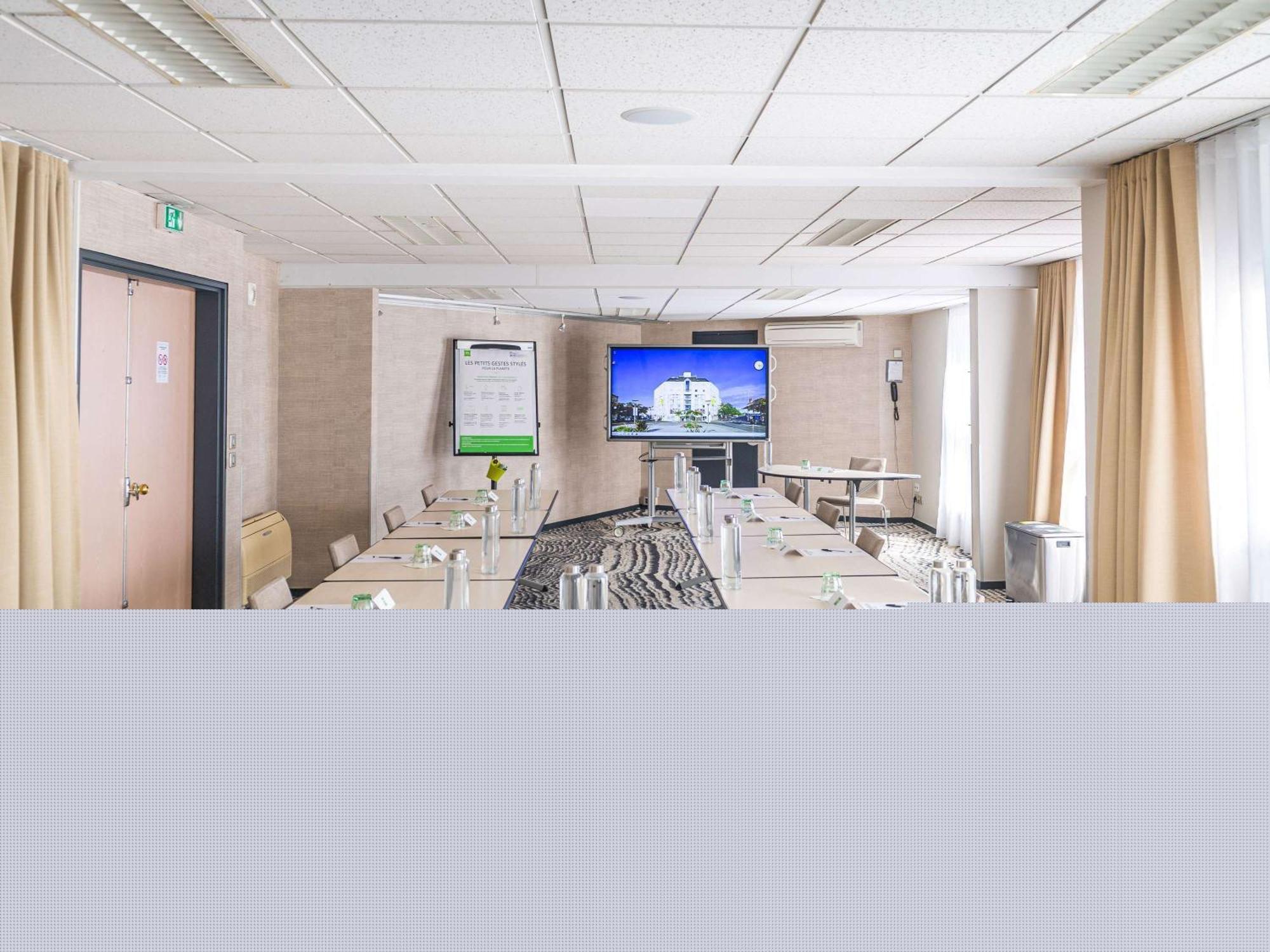Ibis Styles Tours Centre Hotell Eksteriør bilde