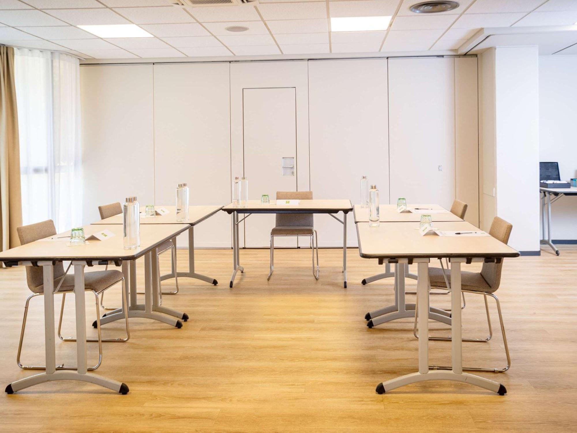 Ibis Styles Tours Centre Hotell Eksteriør bilde