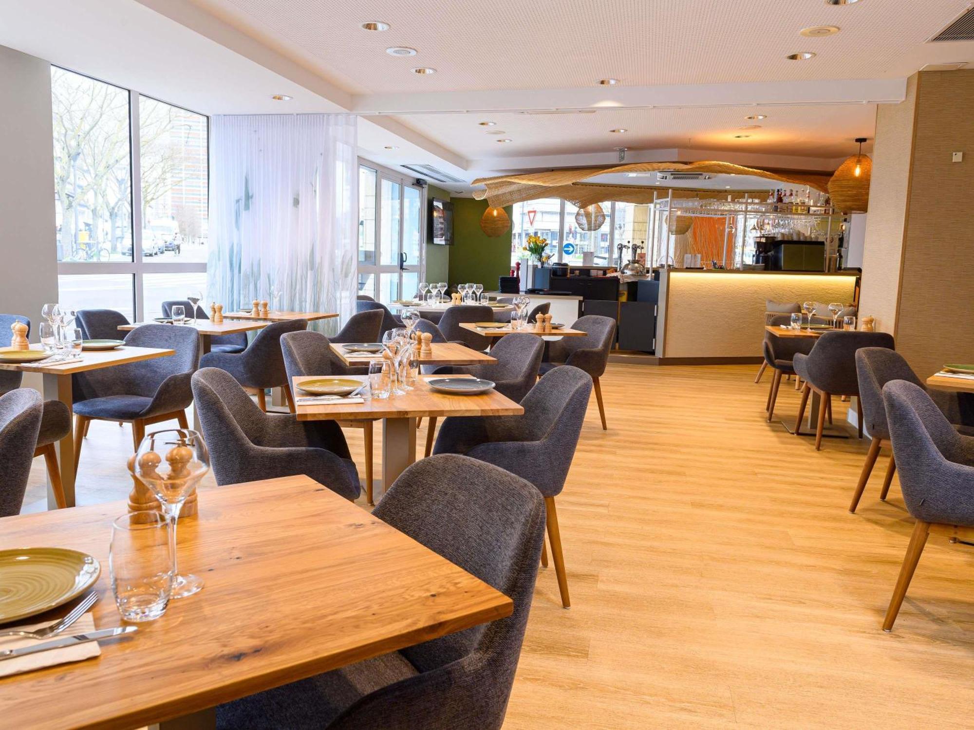 Ibis Styles Tours Centre Hotell Eksteriør bilde