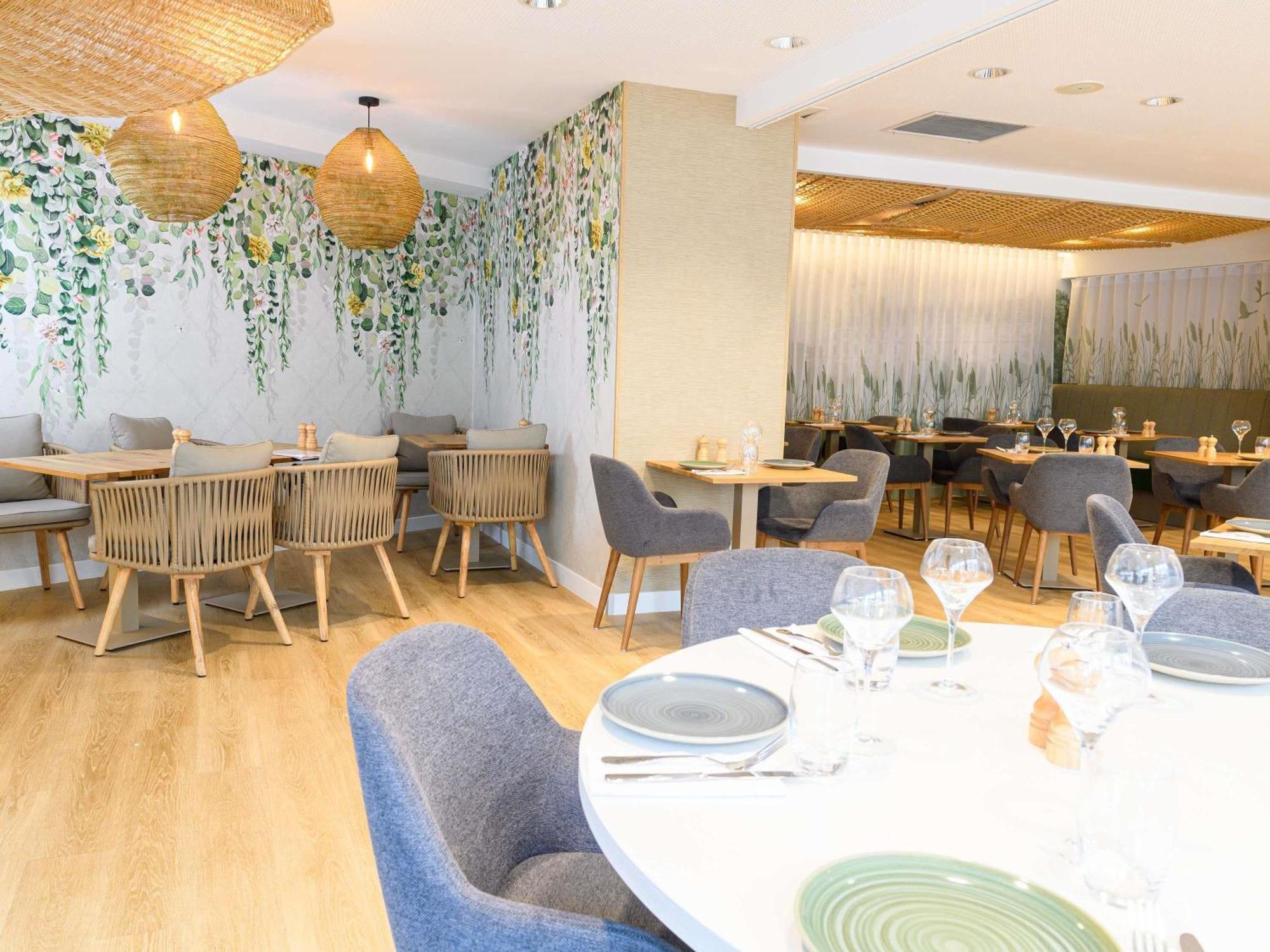 Ibis Styles Tours Centre Hotell Eksteriør bilde