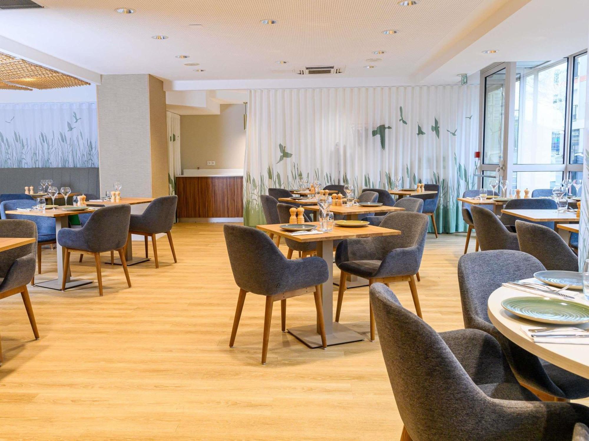 Ibis Styles Tours Centre Hotell Eksteriør bilde